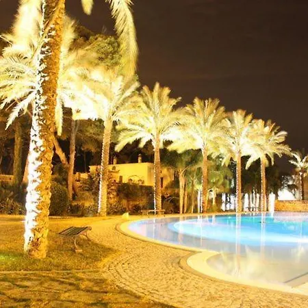 فندق Relais Reggia Domizia 4*