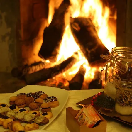 فندق Relais Reggia Domizia