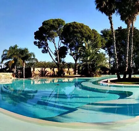 فندق Relais Reggia Domizia 4*