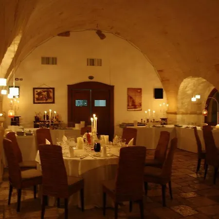 Relais Reggia Domizia فندق ماندوريا