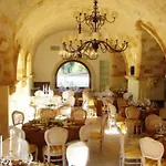 Relais Reggia Domizia Hotel