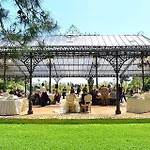 Relais Reggia Domizia Hotel